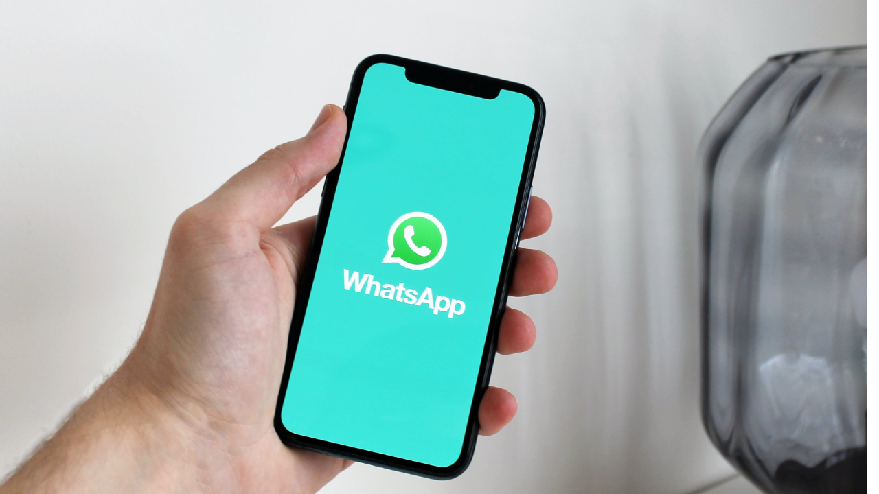 How To Block Someone In WhatsApp